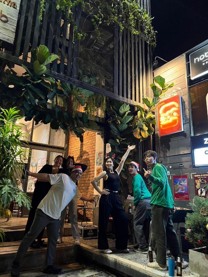 Hobnob Hostel Chiang Mai Exterior foto