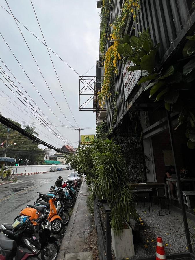 Hobnob Hostel Chiang Mai Exterior foto